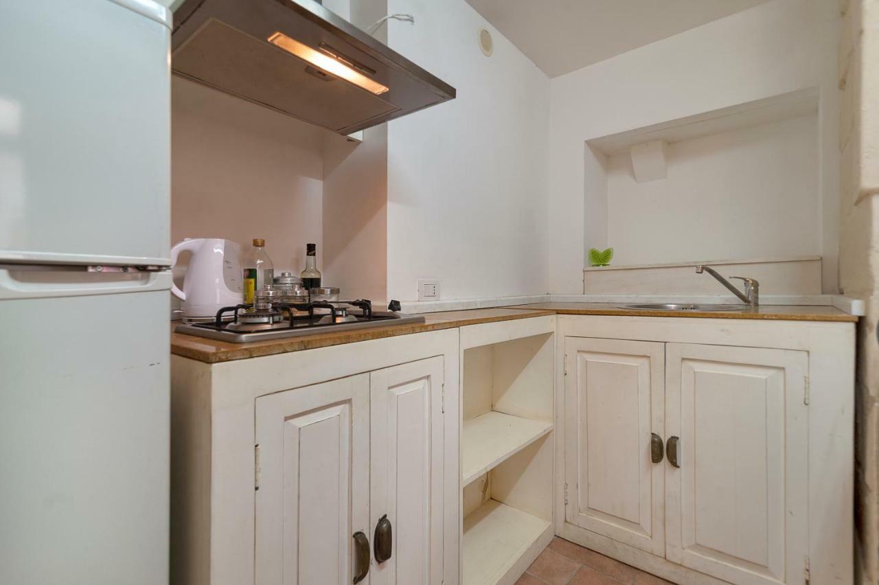 Dimora Dei Baroni Appartement Lecce Buitenkant foto