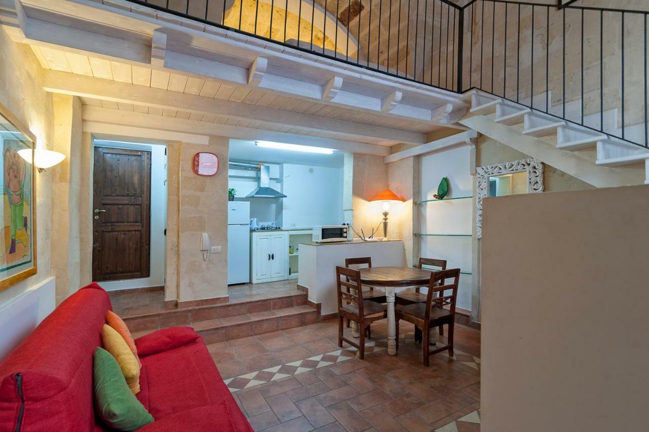 Dimora Dei Baroni Appartement Lecce Buitenkant foto